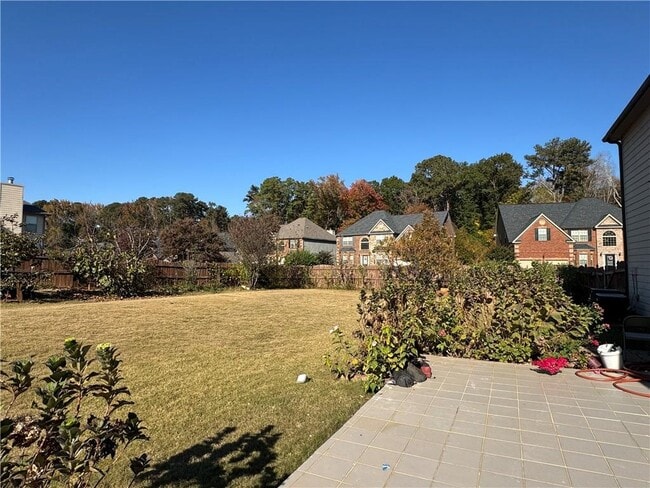 Building Photo - 352 Plymstock Dr