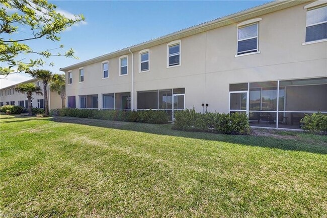 Building Photo - 2898 Blossom Way