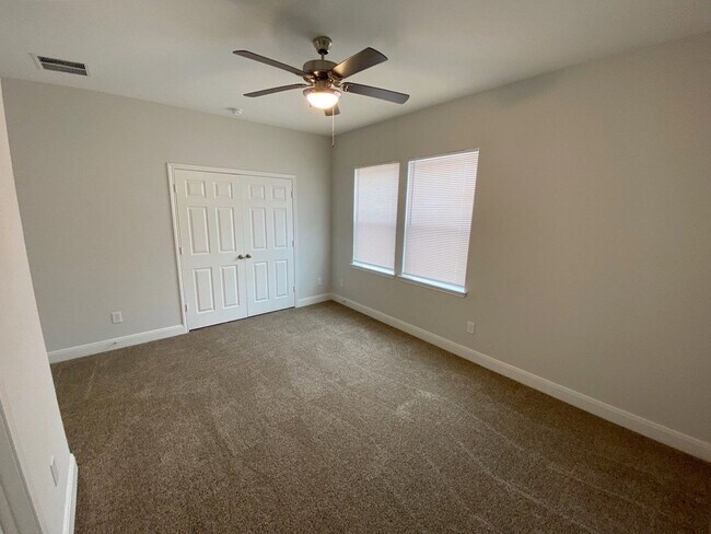 Building Photo - 8214 Parker Rd