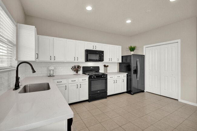 Building Photo - 19103 Bressingham Dr