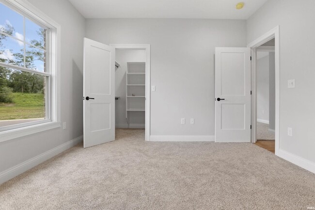 Building Photo - 4092 Cottonwood Dr