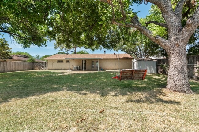 Building Photo - 509 Wilshire Dr