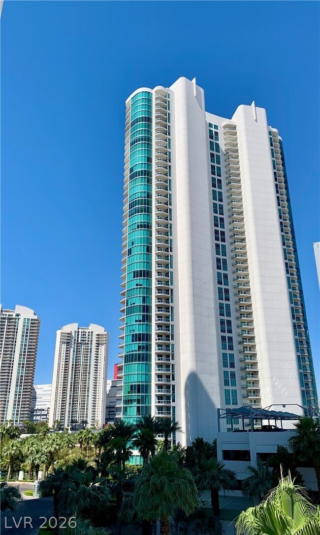 Building Photo - 322 E Karen Ave