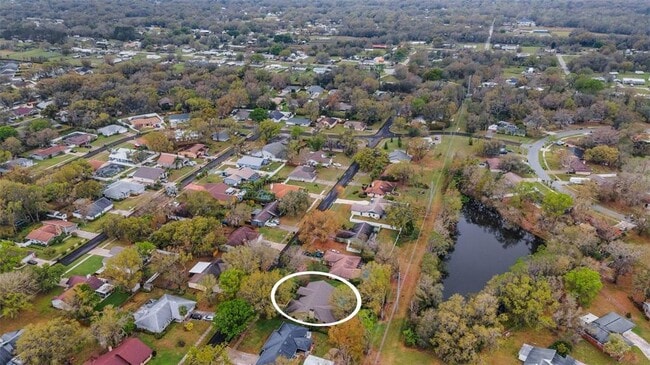Building Photo - 3845 Garnet Dr