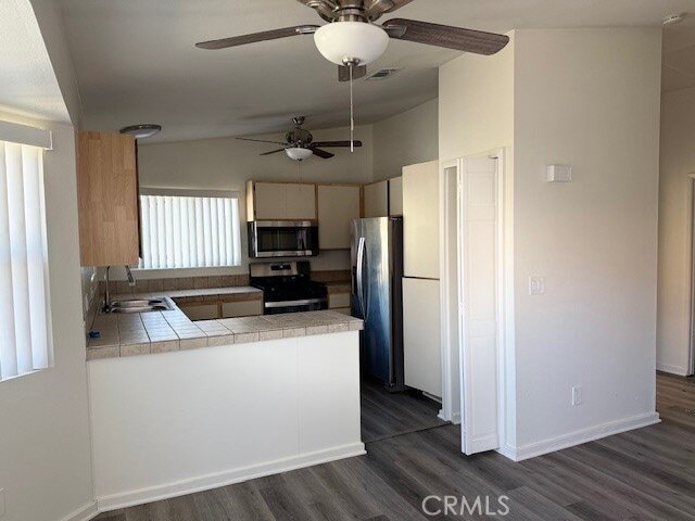 Building Photo - 79700 Ave 42