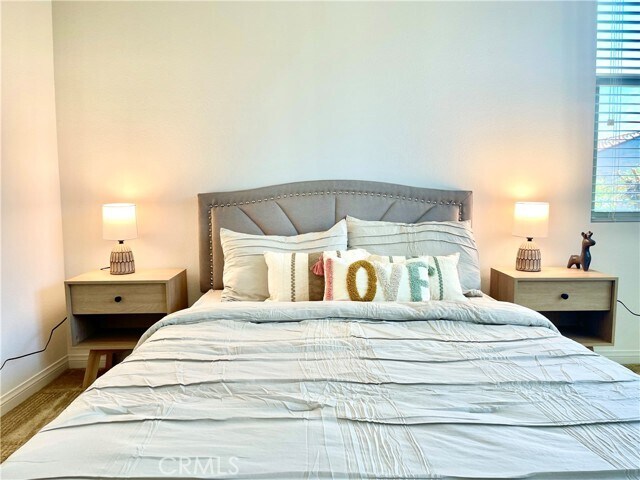 Building Photo - 107 Bright Poppy