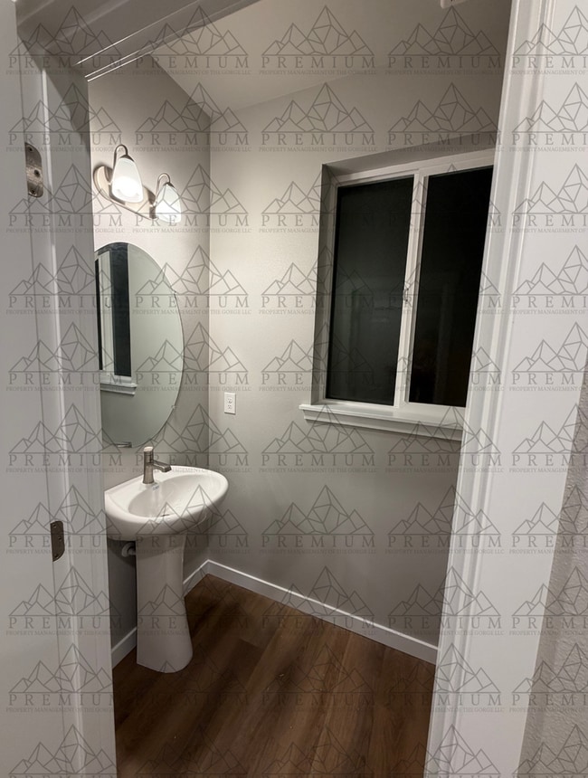 Building Photo - 1st MONTH FREE - 3 BED 2.5 BATH NEW BUILD!