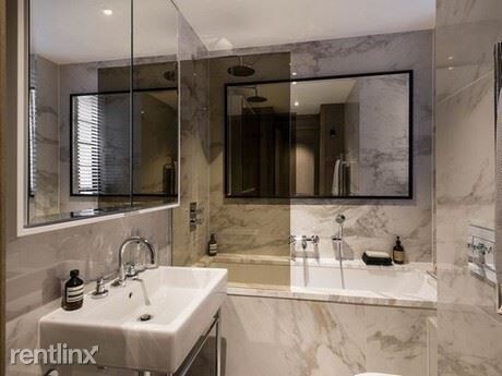 Building Photo - 1400 Carpentier St