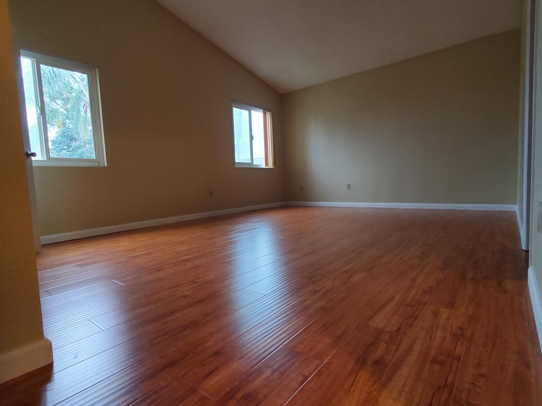 Front Bedroom 1-2 - 16584 Lorelei Ln