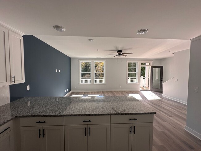 Building Photo - 1426 Navaho Trail