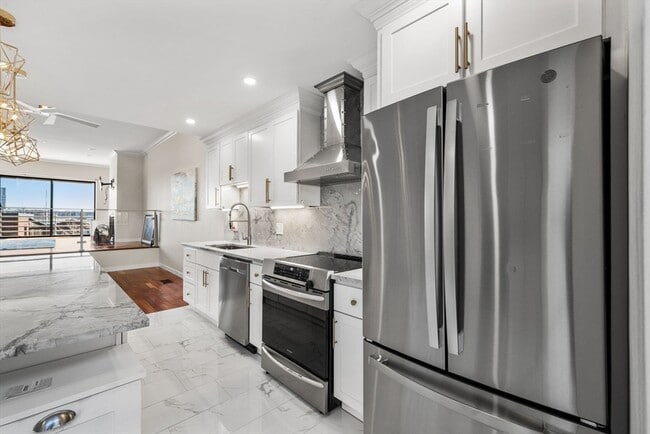 Building Photo - 32 Shipway Pl