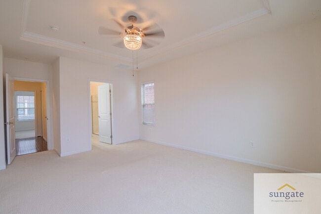 Building Photo - 1724 Lantern Mews