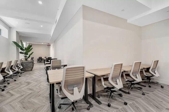 Building Photo - 215 East 124th Street