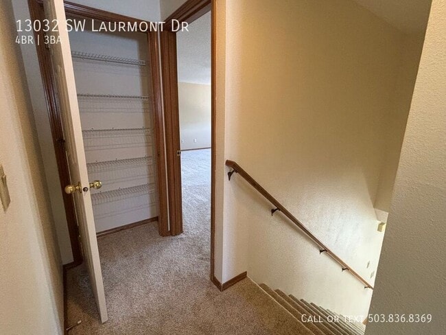 Building Photo - 13032 SW Laurmont Dr