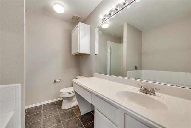 Building Photo - 4212 Gladney Ln