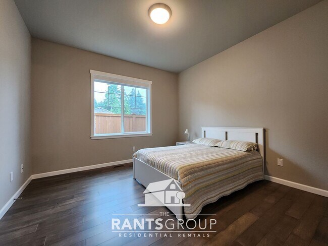 Building Photo - Single-Story 1,915 sq. ft. Home with 2-Car...