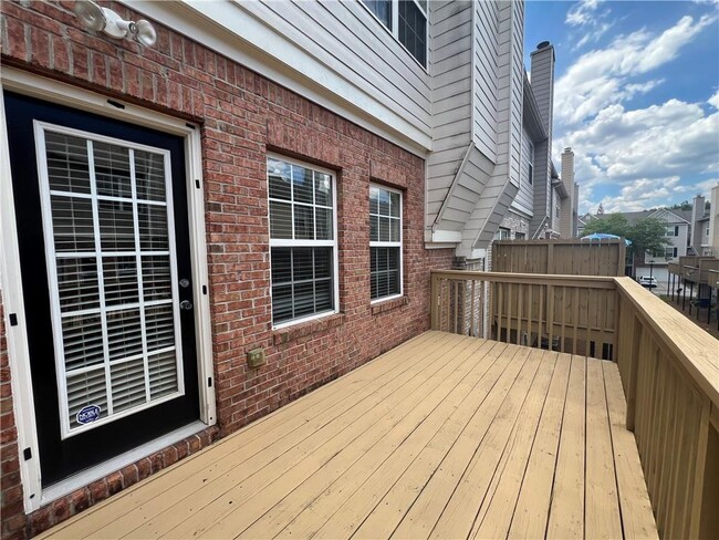 Building Photo - 2207 Pebble Beach Dr