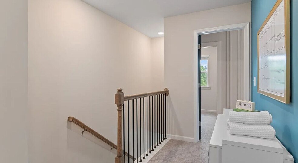 Building Photo - 472 Payne Dr