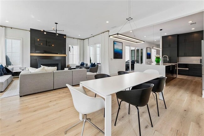 Building Photo - 6715 Halcyon Way