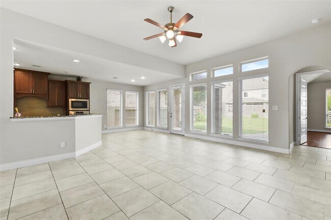 Building Photo - 10523 Largoward Ln