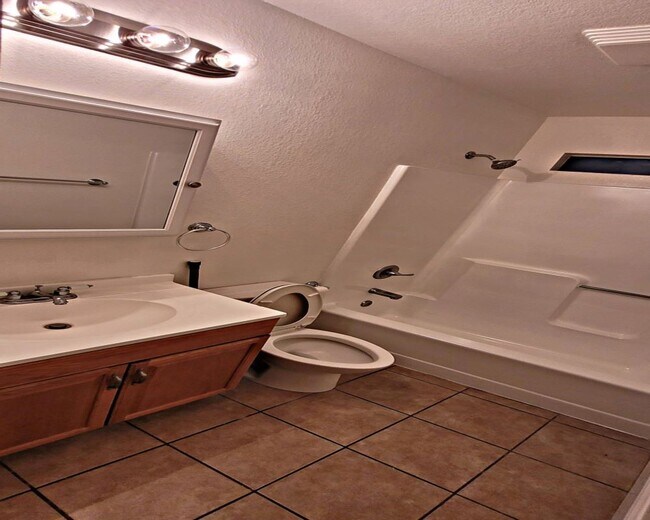 Building Photo - 8290 MacArthur Blvd