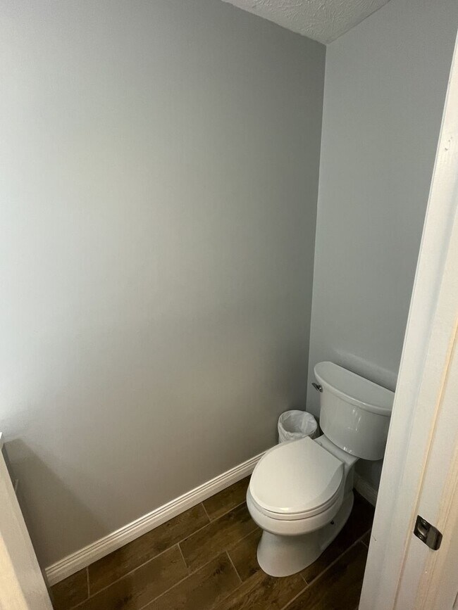 Building Photo - Pictures Coming Soon — Your Next Home Awaits!