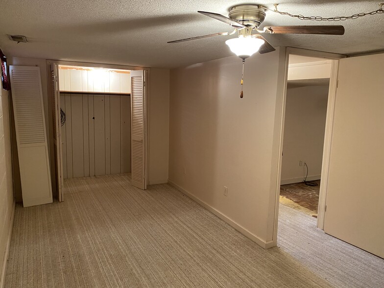 Building Photo - 2029 Austin Ln