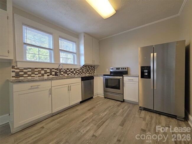 Building Photo - 294 Fink Ave NW