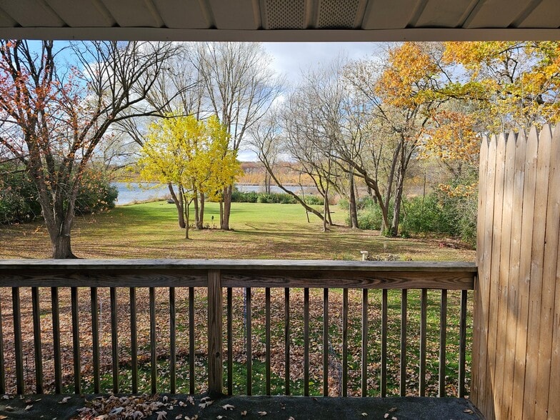 Building Photo - 1623 Kettle Cove Ct