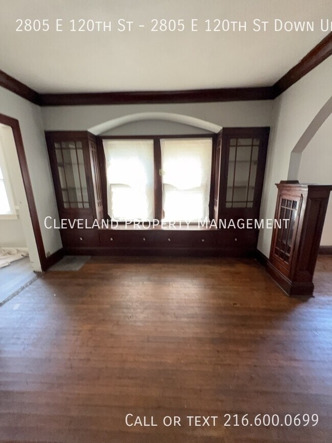 Building Photo - 2805 E 120th St