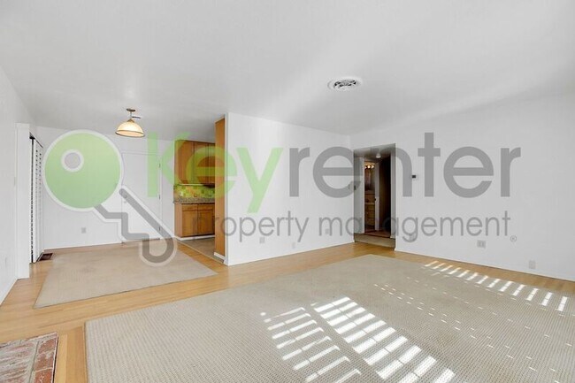 Building Photo - 6510 Barkley Way