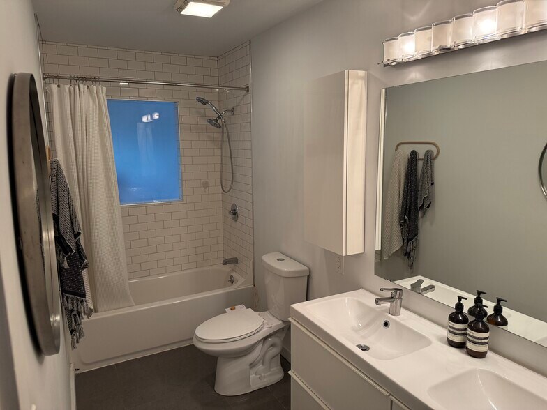Bathroom with dual vanities - 2343 Yosemite Dr