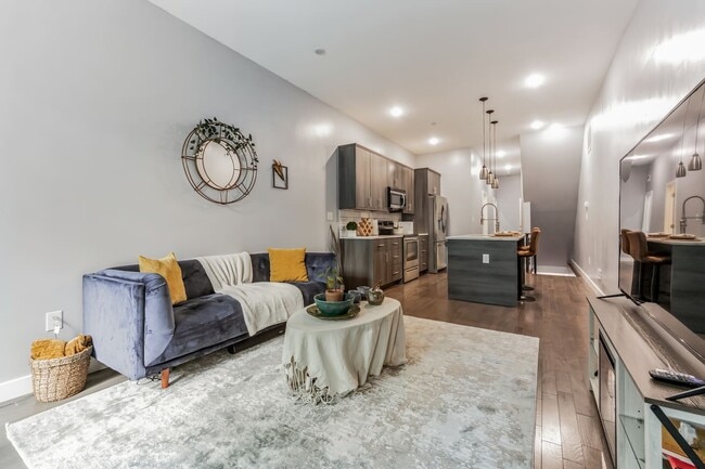 Building Photo - 2110 N 7th St