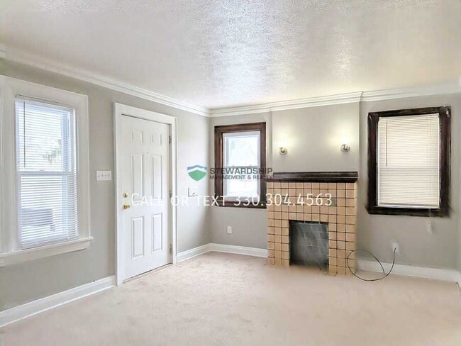 Building Photo - 916-918 Peckham St.-916