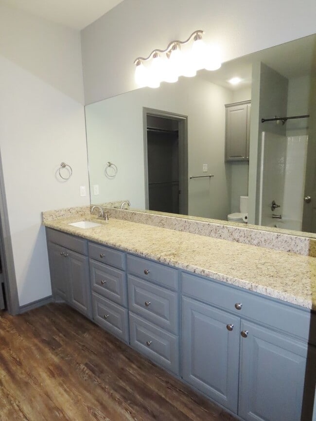 Building Photo - South Tyler-Whitehouse ISD!  Beautiful 3 Bedroom, 2 Bath Home