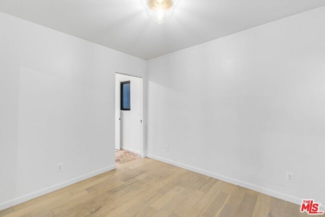 Building Photo - 3206 Larissa Dr