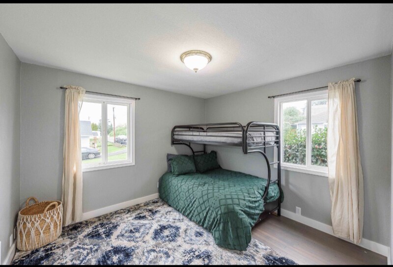 Building Photo - 3314 Sherman Ave