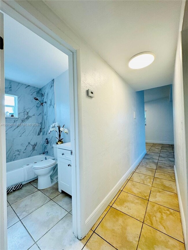 Building Photo - 3370 Frow Ave