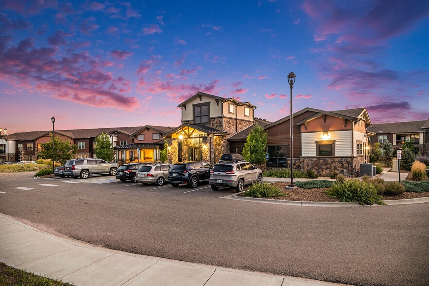 Peak 83 apartments — community photo - Peak 83