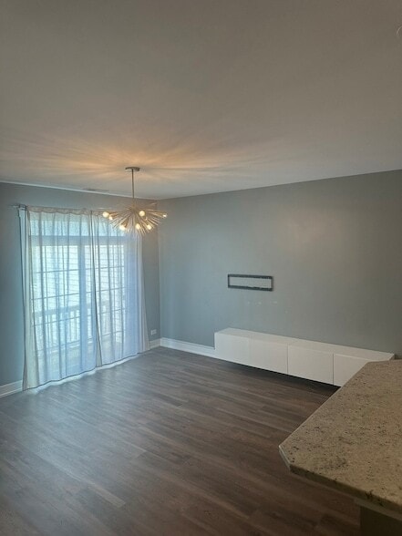 Building Photo - 10201 Mulberry Ln