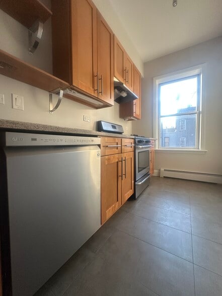 LG Dishwasher - 1839 Norman St