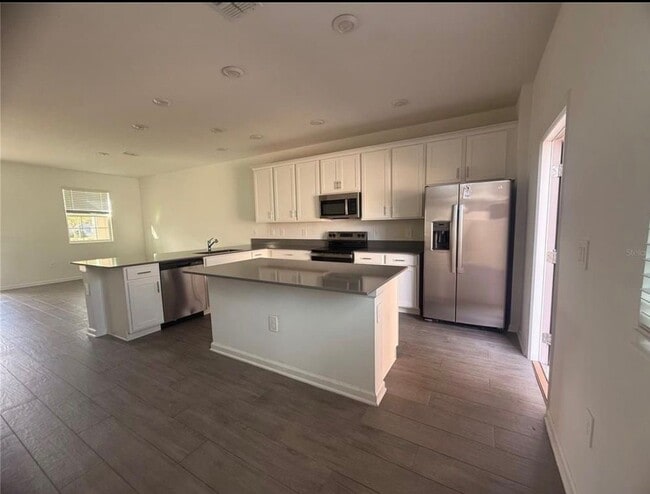 Building Photo - 1661 Cross Prairie Pkwy