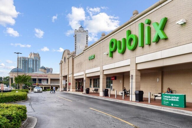 Building Photo - 70 Sheridan Dr NE