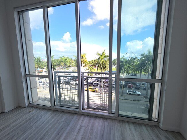 Building Photo - 244 Biscayne Blvd