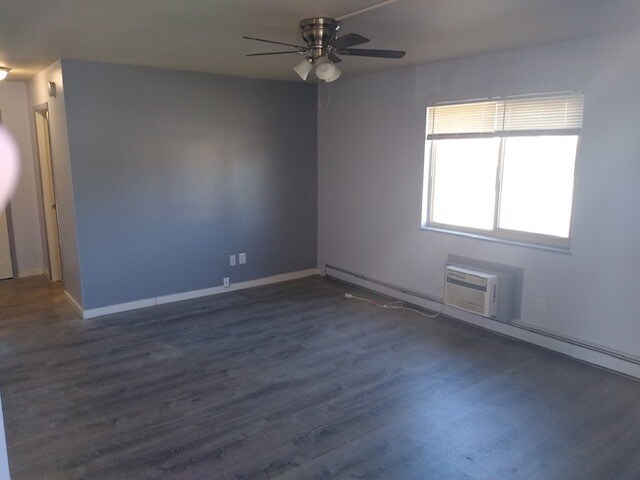 Building Photo - April Shamrocks