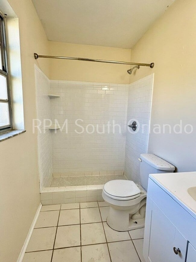 Building Photo - Charming 3-bedroom, 2-bathroom home Located in a well-established neighborhood in Ocoee
