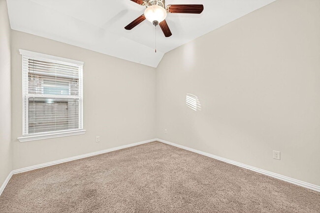 Building Photo - Monarch Crossing, Sienna, TX 77459 - 3 BR 2 BA single-family home