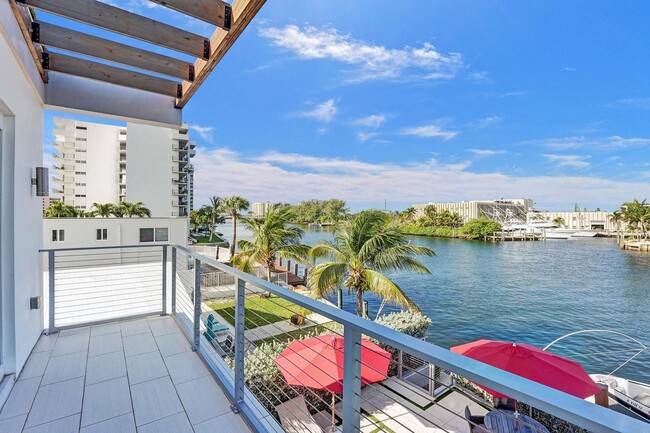 Building Photo - Intracoastal Pool Home New Construction - ...