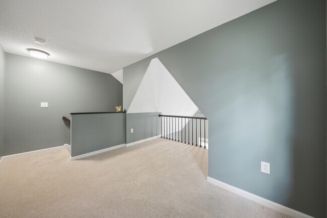 Building Photo - 114 Bartemus Trail