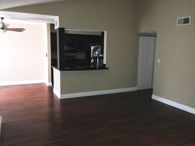 Building Photo - 2440 NW 33rd St